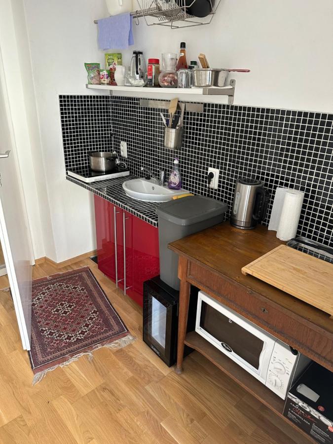 Central Plaza Mini Apartment 1 بروك ان در ليذه المظهر الخارجي الصورة
