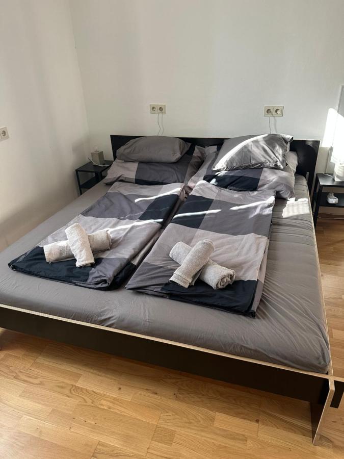 Central Plaza Mini Apartment 1 بروك ان در ليذه المظهر الخارجي الصورة